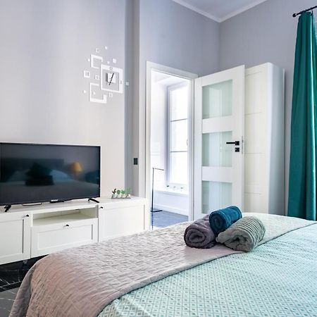 Stylish Studio In The Heart Of The City. 바르샤바 외부 사진