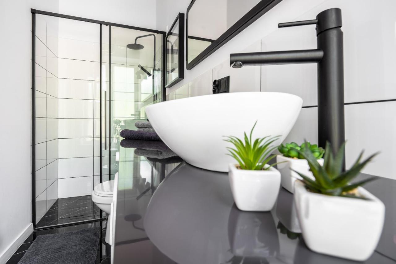 Stylish Studio In The Heart Of The City. 바르샤바 외부 사진